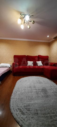 4-к. квартира, 92 м², 4/9 эт.