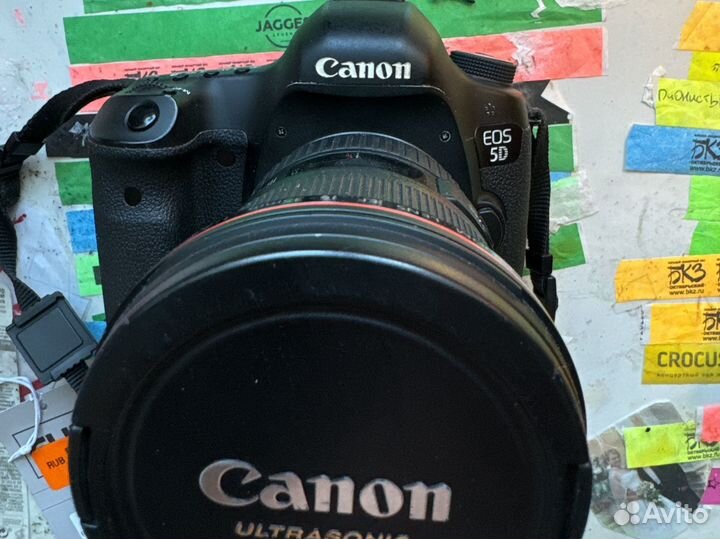 Canon eos 5D Mark III