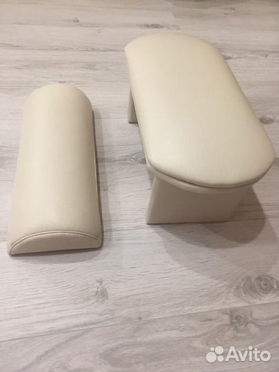 Маникюрный подставка для рук и подушка