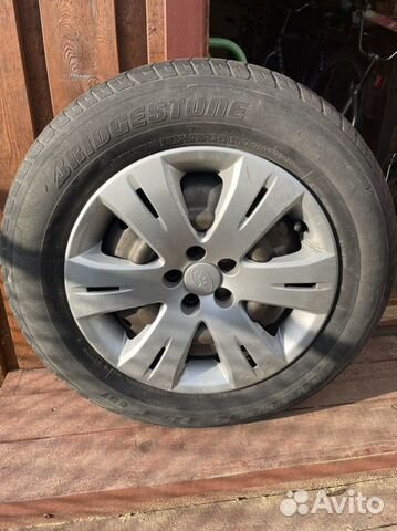 Продается комплект летних колес на дисках