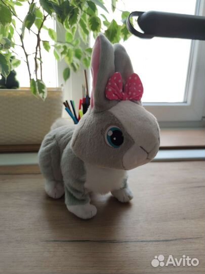 Интерактивный кролик betsy