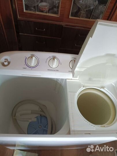 Стиральная машина с вертикальной загрузкой