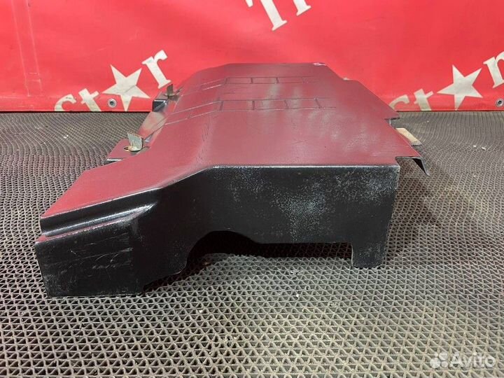 Крышка ящика акб верхняя