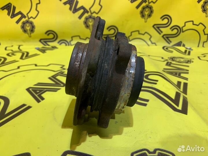 Ступица передняя правая Bmw 535Ix F10 N55B30 2011