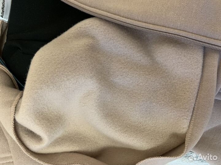 Толстовка на молнии