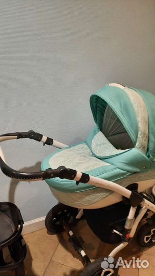 Детская коляска 3 в 1