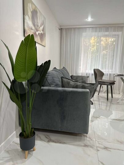 2-к. квартира, 47 м², 4/5 эт.