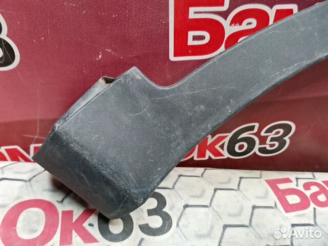 Накладка крыла передний правый Toyota RAV4