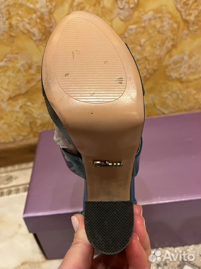 Босоножки натуральная кожа