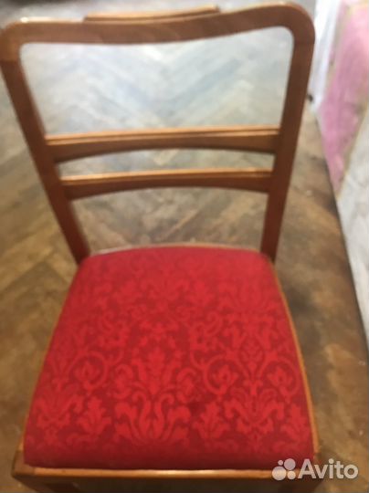 Стулья деревянные