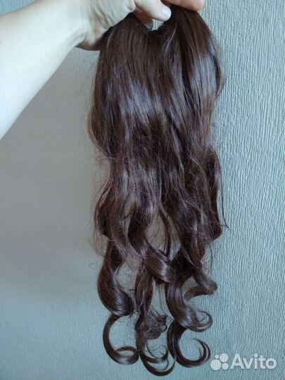 Волосы на заколках