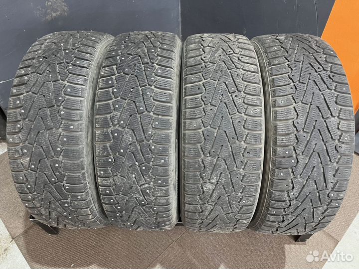 Pirelli Ice Zero 215/65 R17 103T