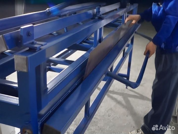 Листогиб. Листогибочный станок 2000 мм