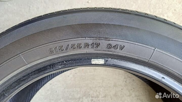 Yokohama BluEarth E70BZ 215/55 R17 94V