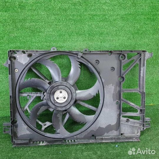 Диффузор Тойота Камри 70 (2018-2021)