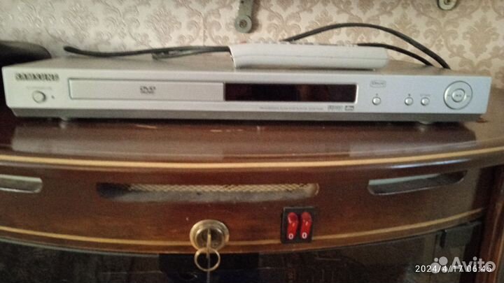 DVD плеер samsung