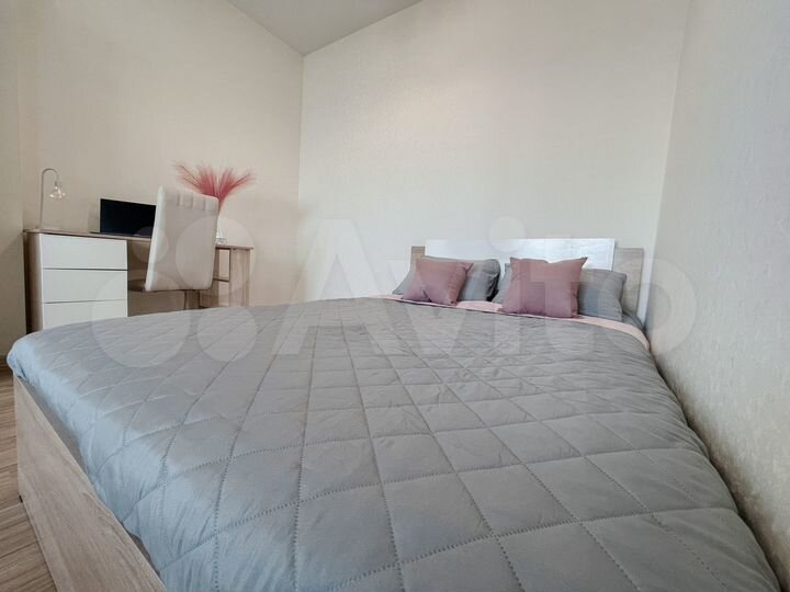 Квартира-студия, 43,2 м², 17/18 эт.