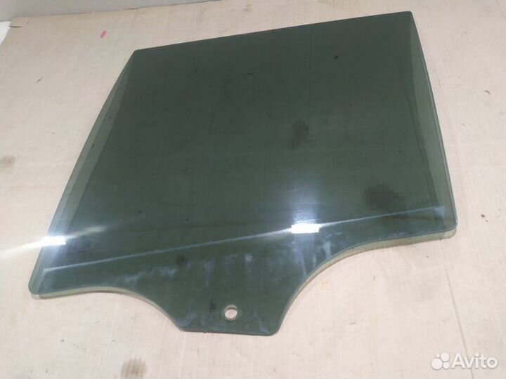 Стекло двери заднее левое Bmw X3 F25 20DX N47N