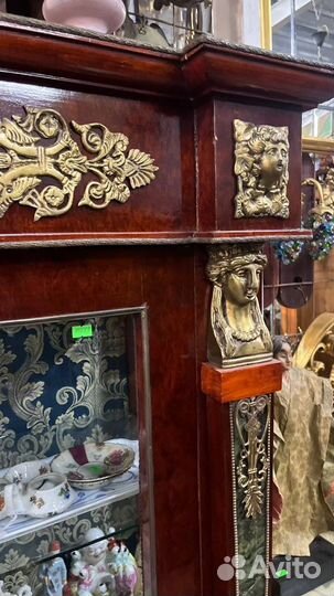 Шкаф книжный. Мебель из массива. Антиквариат