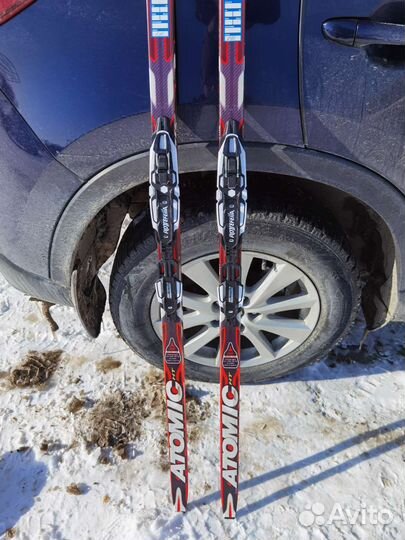 Беговые лыжи atomic WCS HT