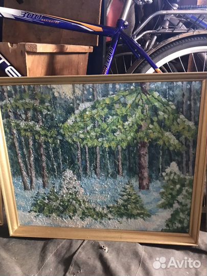 Картины написаны масляными красками, художником