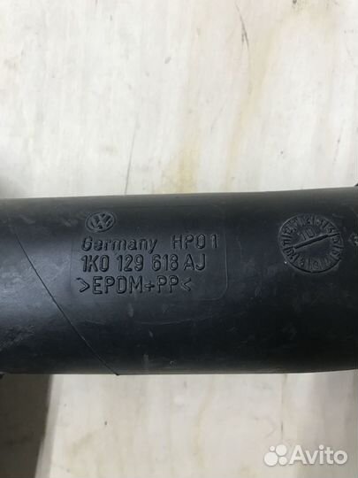 Патрубок воздушного фильтра 1.6 BSE,Golf 6