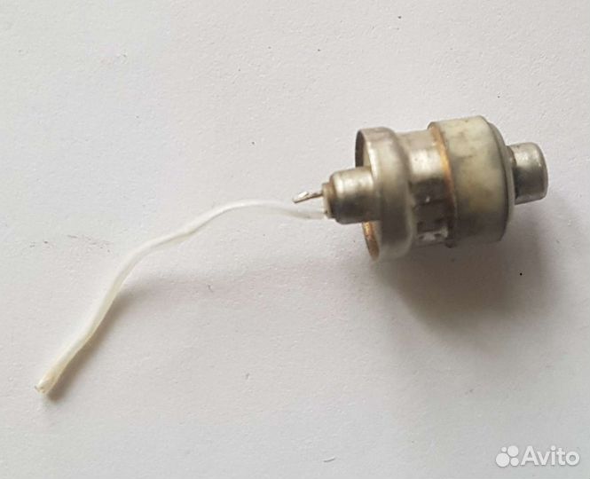 Радиолампа 6с53н-в