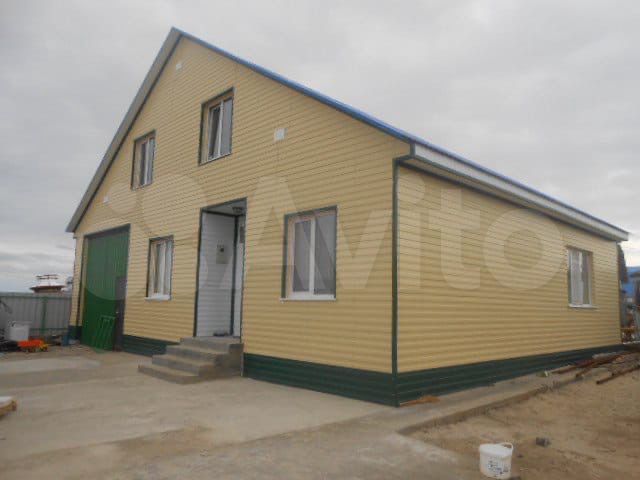 Дом 202 м² на участке 5 сот.