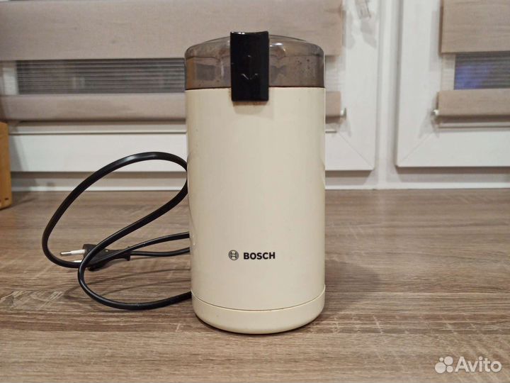 Кофеварка Redmond rcm- 1512