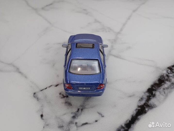 Mercedes Benz S600 W220 (1998-2005)