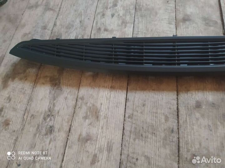 BMW f10 решётка вентиляционная задней полки