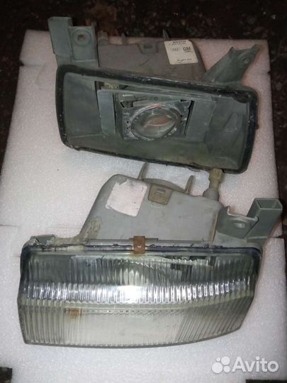 Opel Omega А птф правая