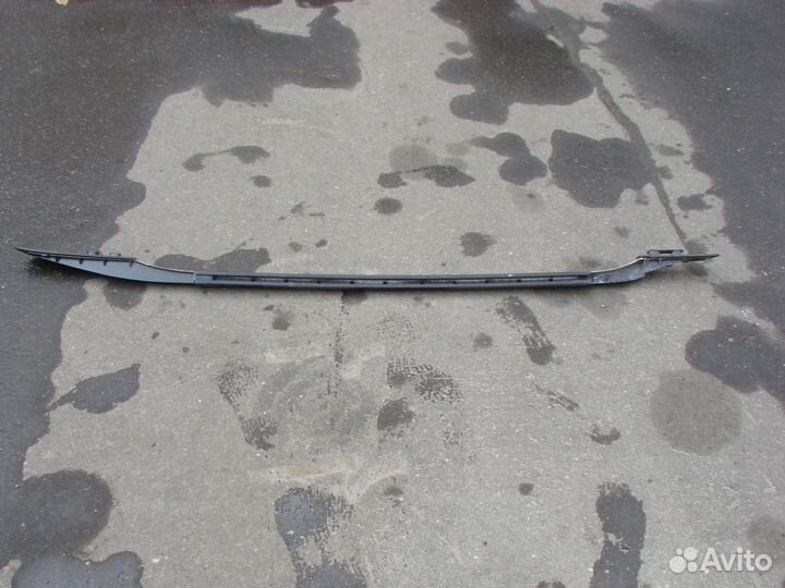 Рейлинг багажника левый lexus RX300 63470-0E010