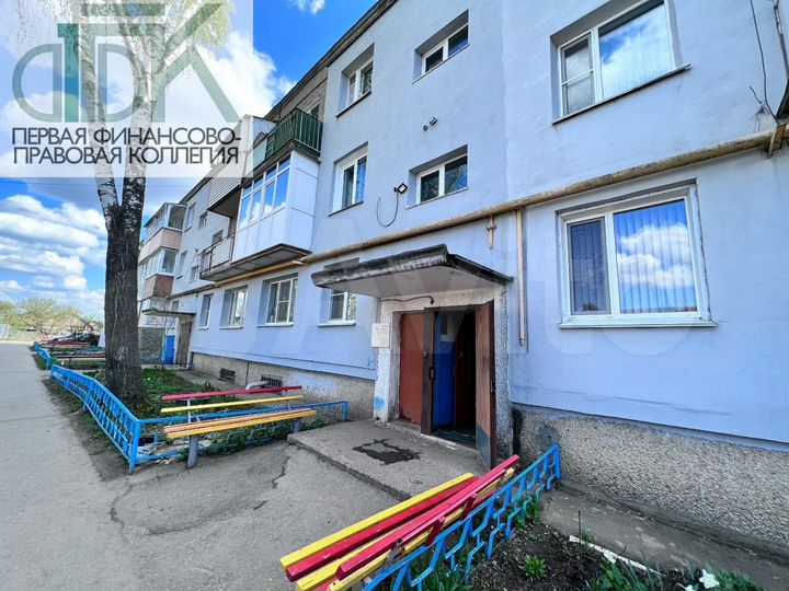 4-к. квартира, 60 м², 2/3 эт.