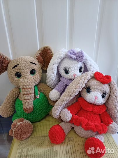Вязаные игрушки ручной работы из плюшевой пряжи