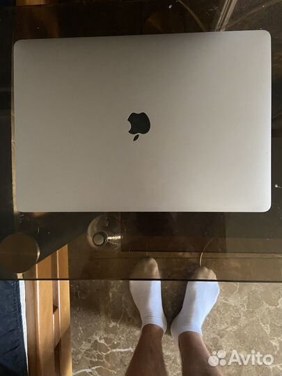 Apple macbook pro 15 2019 i7