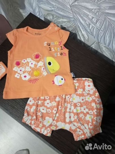 Вещи пакетом на девочку