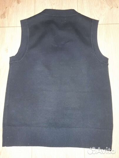 Жилетка для мальчика школьная