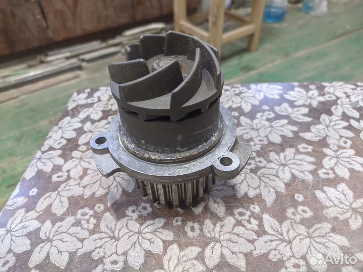 Насос водяной (помпа) luzar для а/м ваз 2108-15