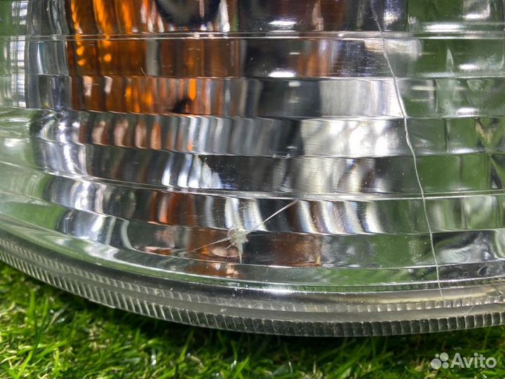 Фара передняя правая Nissan Sunny FB15