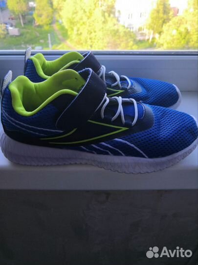 Кроссовки для мальчика reebok 33 размер