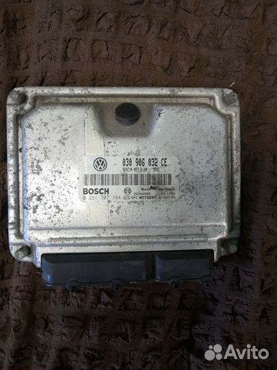 Эбу двигателя Volkswagen Polo 3 (1994-2001) 1,0