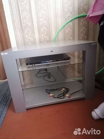 Тумба под телевизор