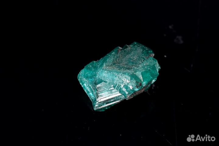 Кристалл. Диоптаз. Лот №929