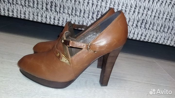 Коричневые ботинки/ ботильоны