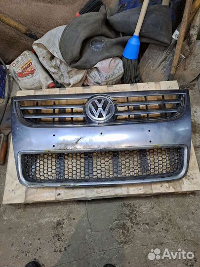 Решетка радиатора фольцваген таурэг ресталинг