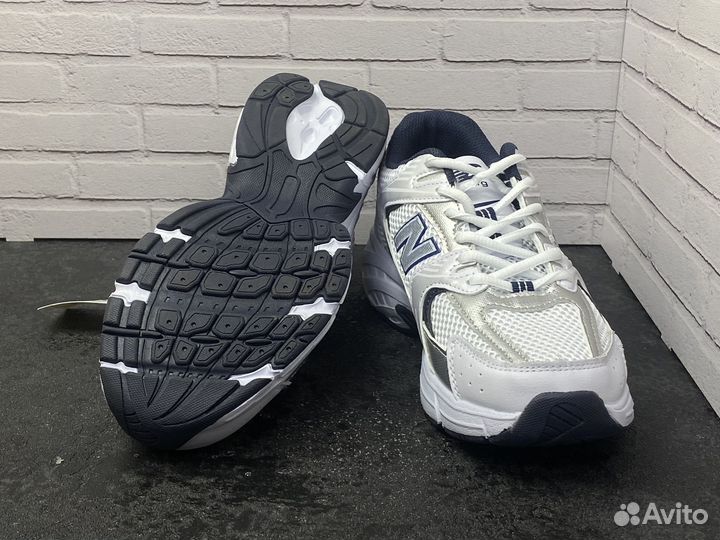 Кроссовки New Balance 530