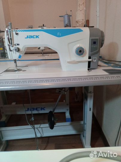 Швейная машина jack f5