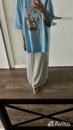 Юбка в пайетках миди М