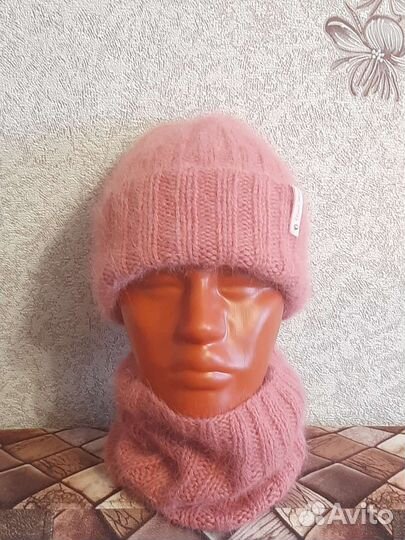 Шапка женская вязаная